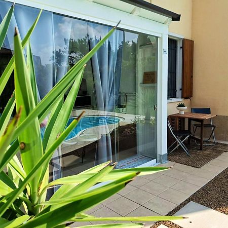Picnic Room And Pool Castelnuovo del Garda Exterior foto