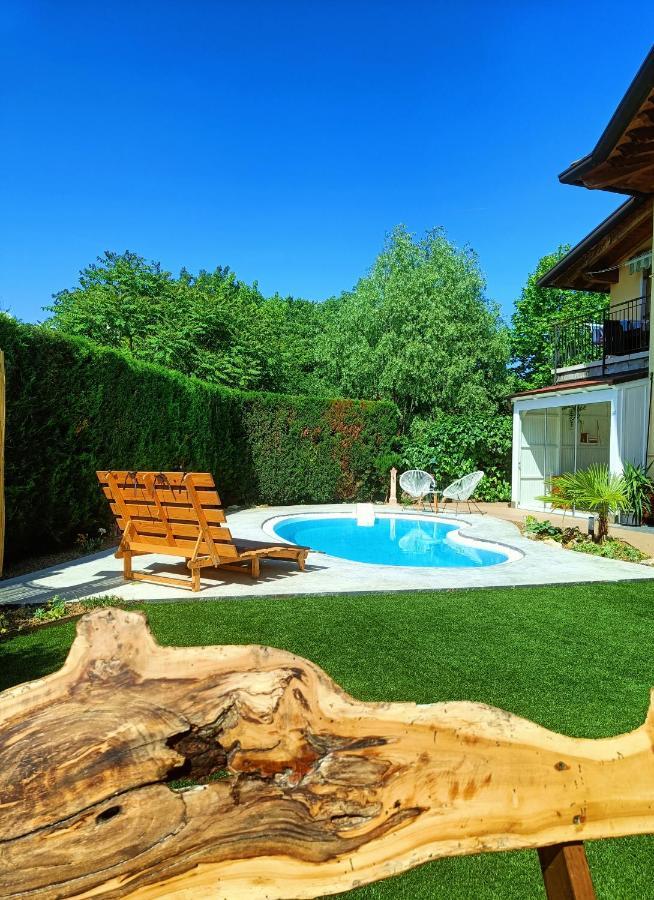 Picnic Room And Pool Castelnuovo del Garda Exterior foto