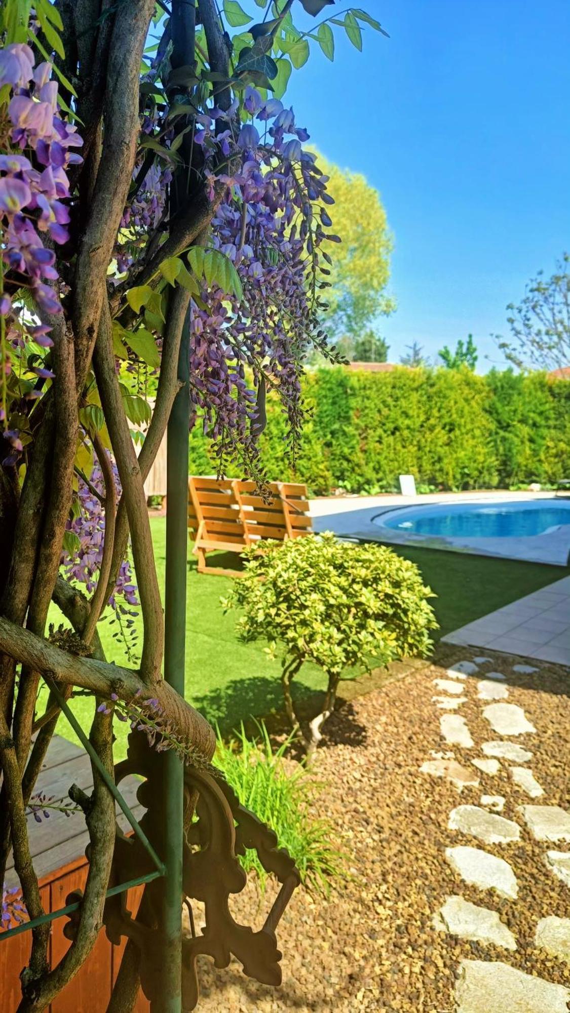 Picnic Room And Pool Castelnuovo del Garda Exterior foto