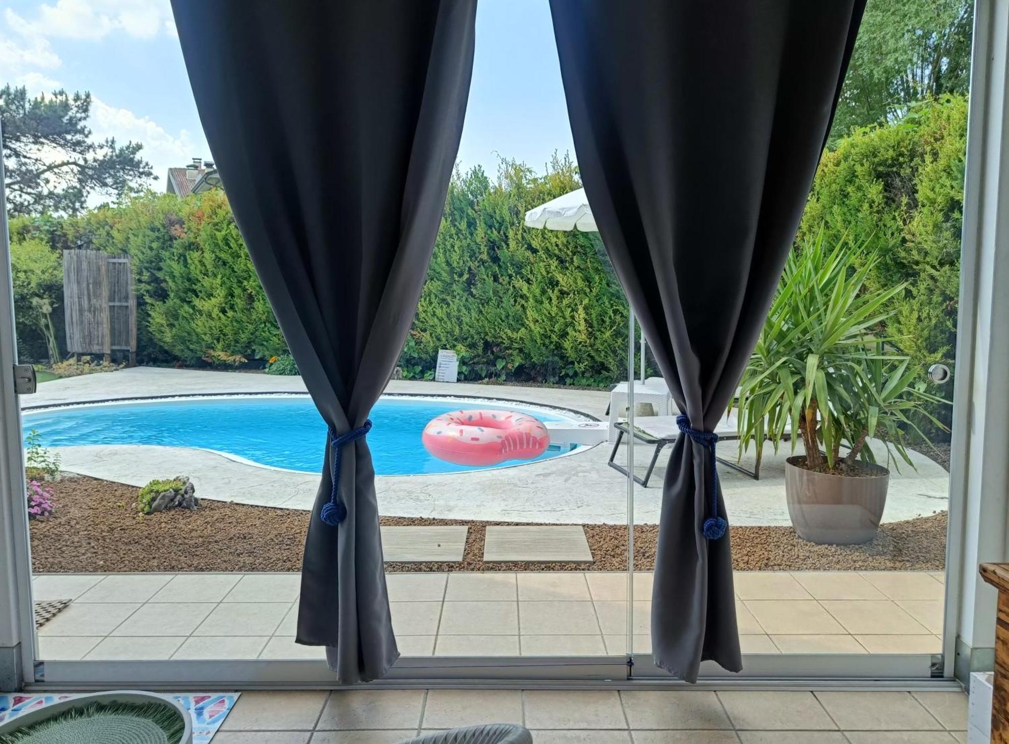 Picnic Room And Pool Castelnuovo del Garda Exterior foto